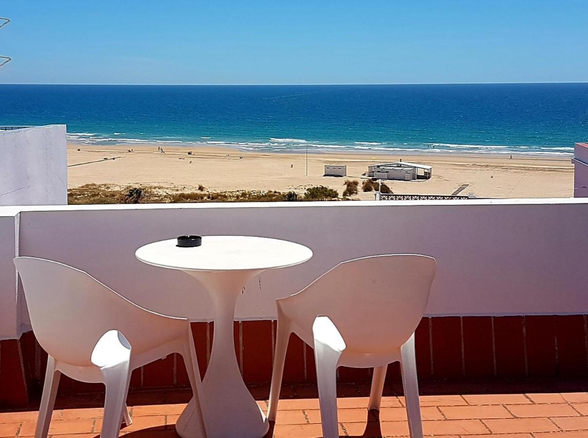 Apartamentos El Arrecife Кониль-де-ла-Фронтера Экстерьер фото